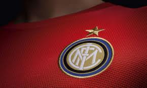 maglia rossa Inter