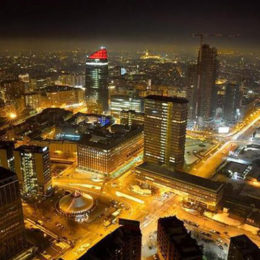 Colori nella notte - Milano dal Palazzo Lombardia