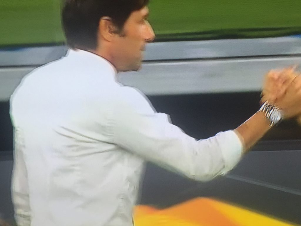 Conte ESULTA DOPO LA VITTORIA